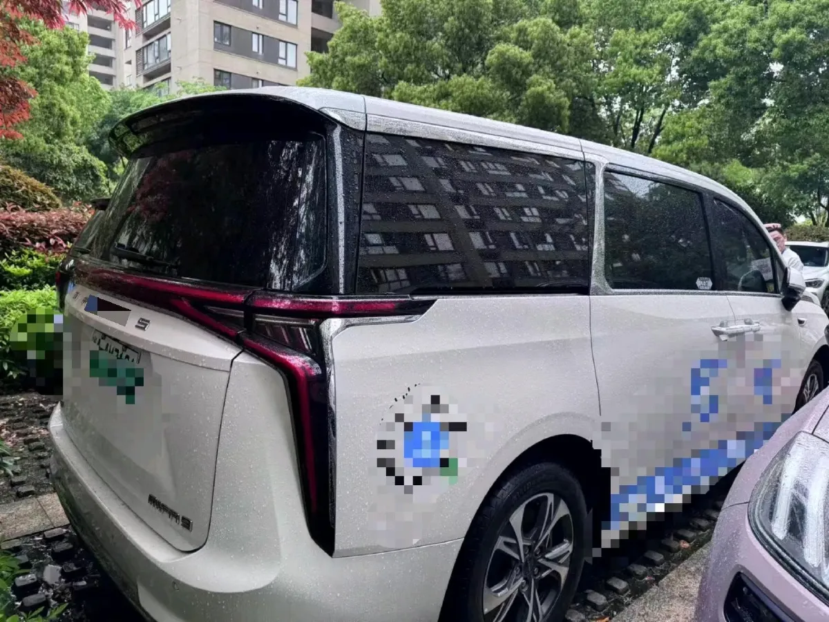 2022 MAXUS G90 2.0T 234HP L4 8AT,autocango,china used car exporter,china ev exporter,chinese used car exporter,chinese used ev exporter