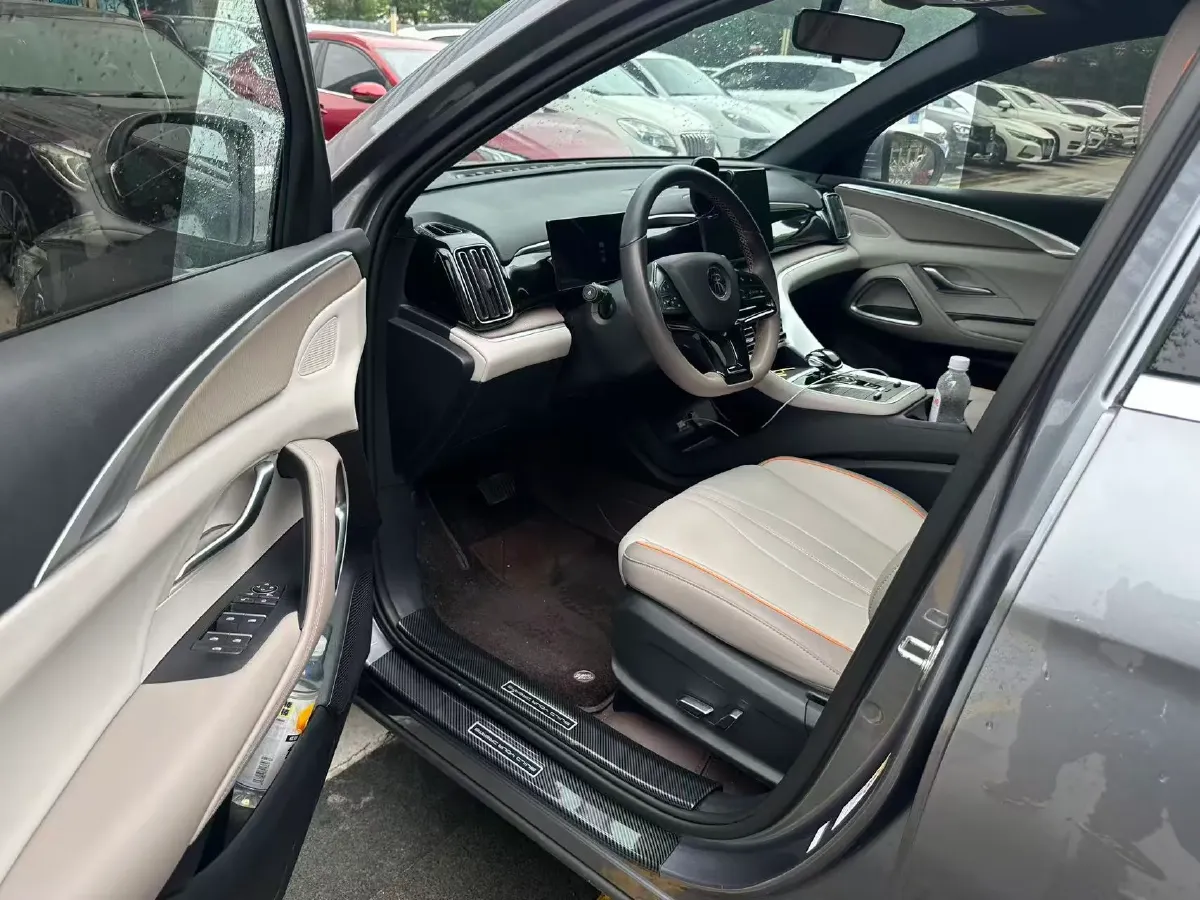 2024 BYD Song Pro 1.5L 110HP L4 E-CVT PHEV 12.9KWH,autocango,china used car exporter,china ev exporter,chinese used car exporter,chinese used ev exporter