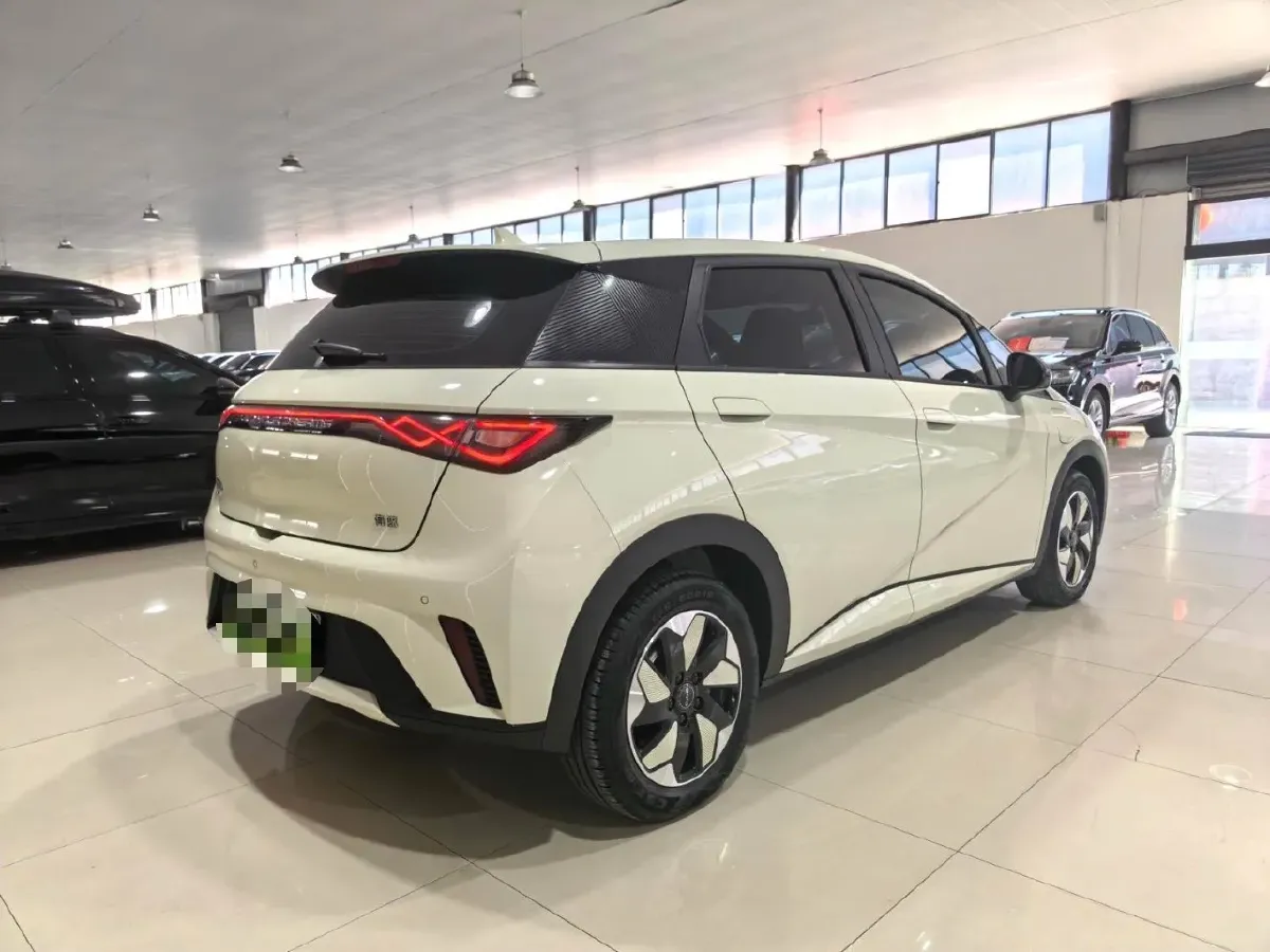 2025 BYD Dolphin BEV 44.928KWH,autocango,china used car exporter,china ev exporter,chinese used car exporter,chinese used ev exporter