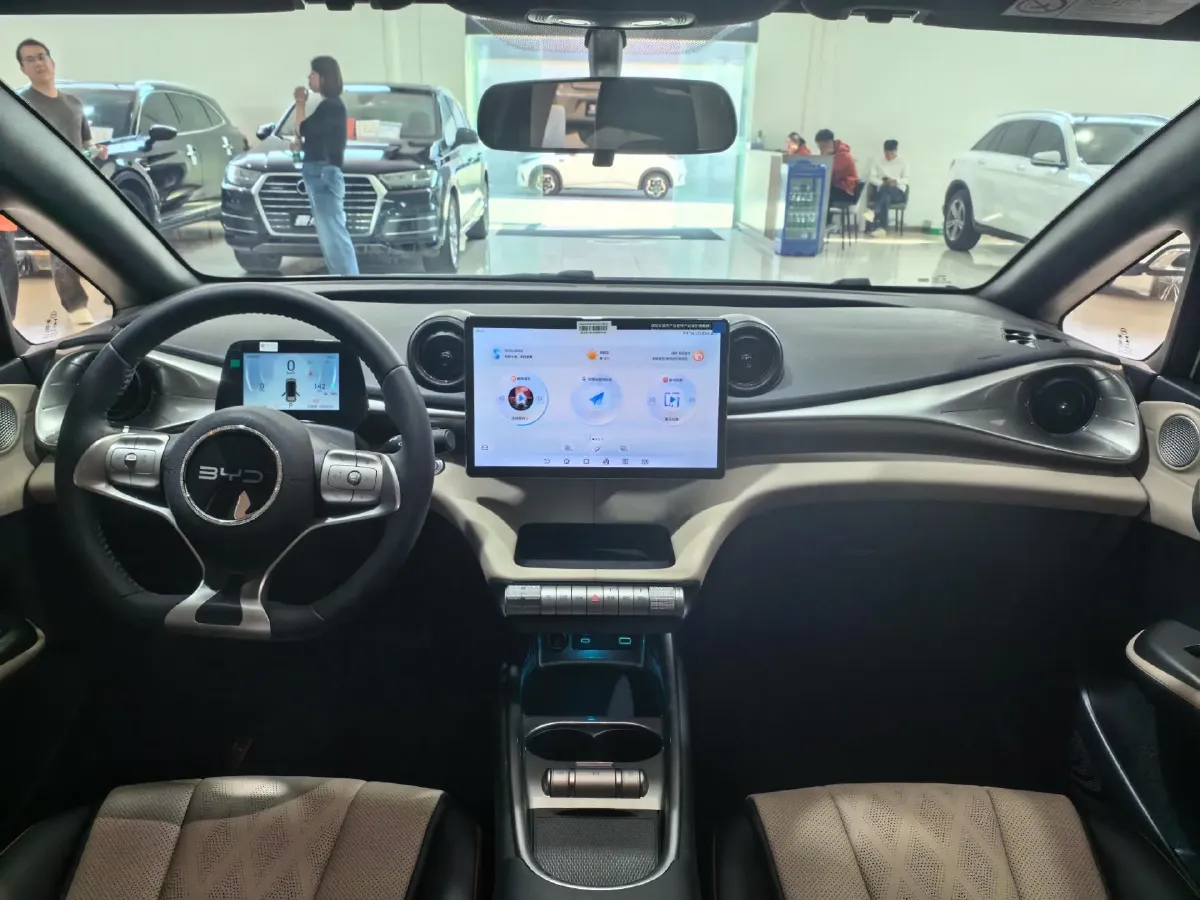 2025 BYD Dolphin BEV 44.928KWH,autocango,china used car exporter,china ev exporter,chinese used car exporter,chinese used ev exporter