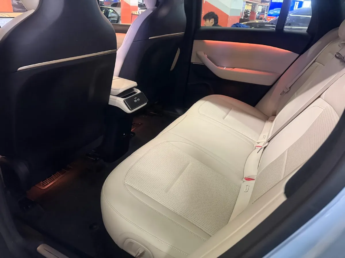 2023 NIO ES6 BEV 75KWH,autocango,china used car exporter,china ev exporter,chinese used car exporter,chinese used ev exporter