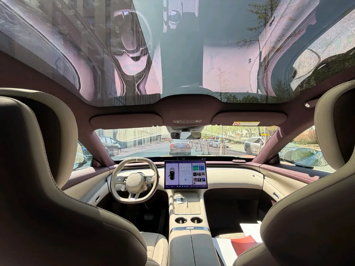 2025 MI YU7 BEV 96.3KWH,autocango,china used car exporter,china ev exporter,chinese used car exporter,chinese used ev exporter