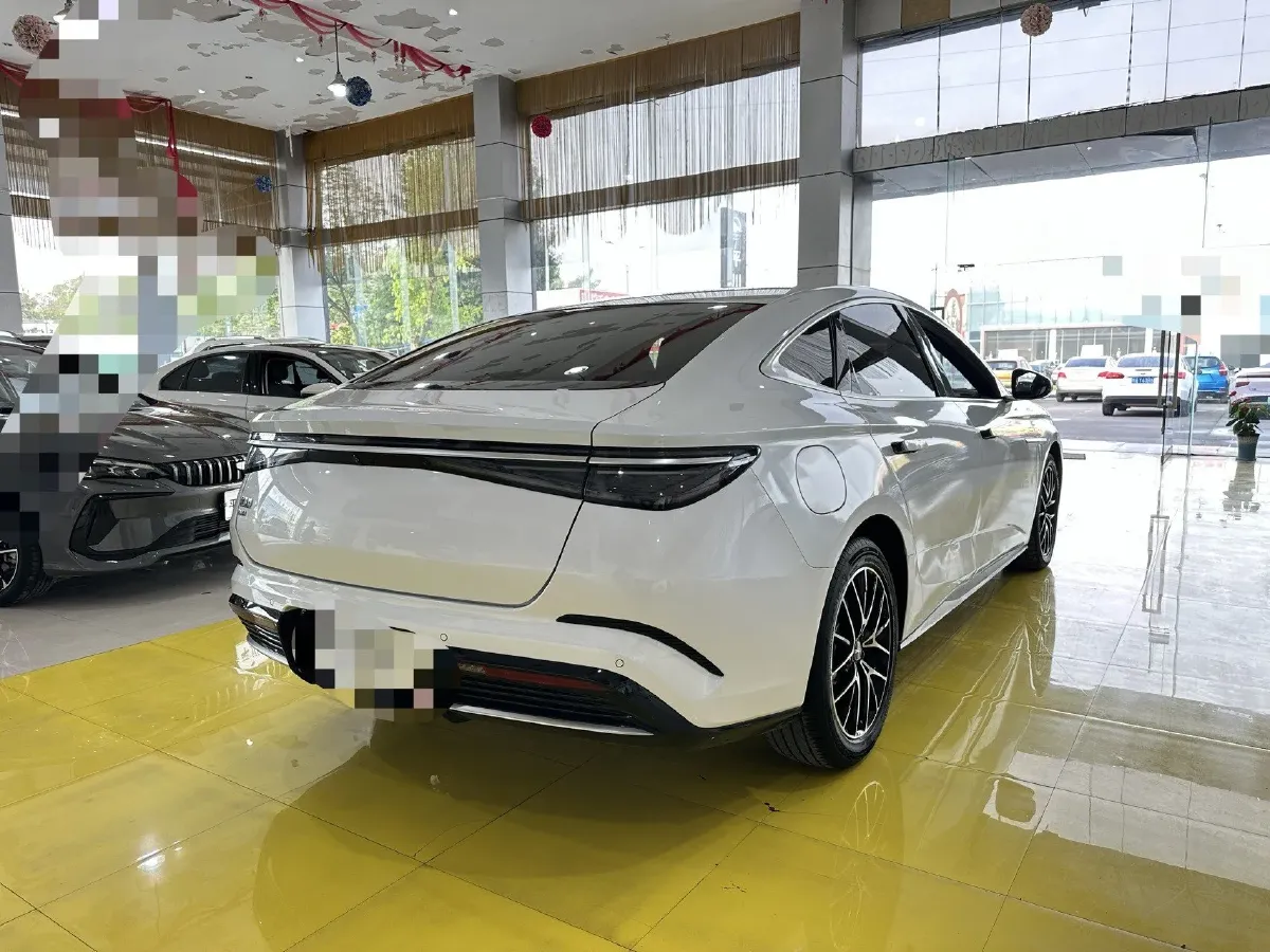2023 BYD Seal 1.5L 110HP L4 E-CVT PHEV 17.6KWH,autocango,china used car exporter,china ev exporter,chinese used car exporter,chinese used ev exporter