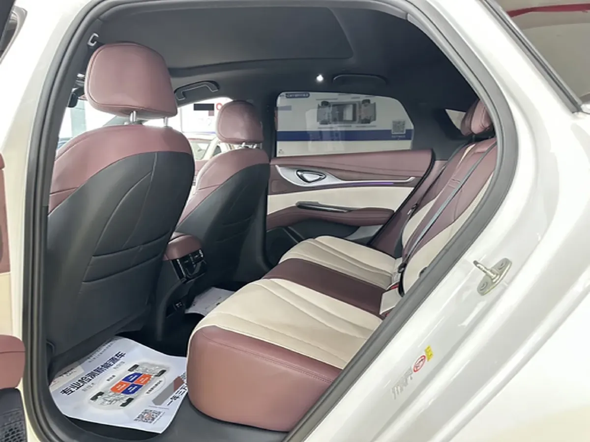 2023 BYD Seal 1.5L 110HP L4 E-CVT PHEV 17.6KWH,autocango,china used car exporter,china ev exporter,chinese used car exporter,chinese used ev exporter