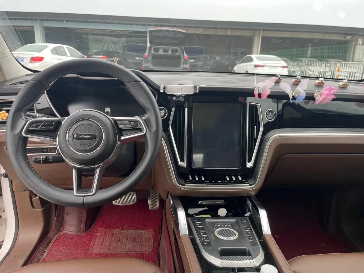 2018 Zotye T700 1.8T 177HP L4 6DCT,autocango,china used car exporter,china ev exporter,chinese used car exporter,chinese used ev exporter