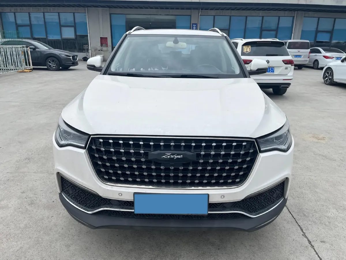 2018 Zotye T700 1.8T 177HP L4 6DCT,autocango,china used car exporter,china ev exporter,chinese used car exporter,chinese used ev exporter