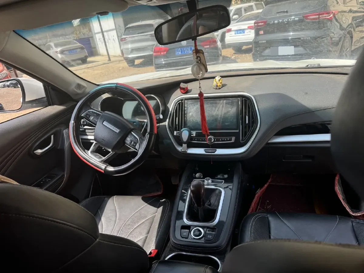 2018 SWM X7 1.8L 137HP L4 5MT,autocango,china used car exporter,china ev exporter,chinese used car exporter,chinese used ev exporter