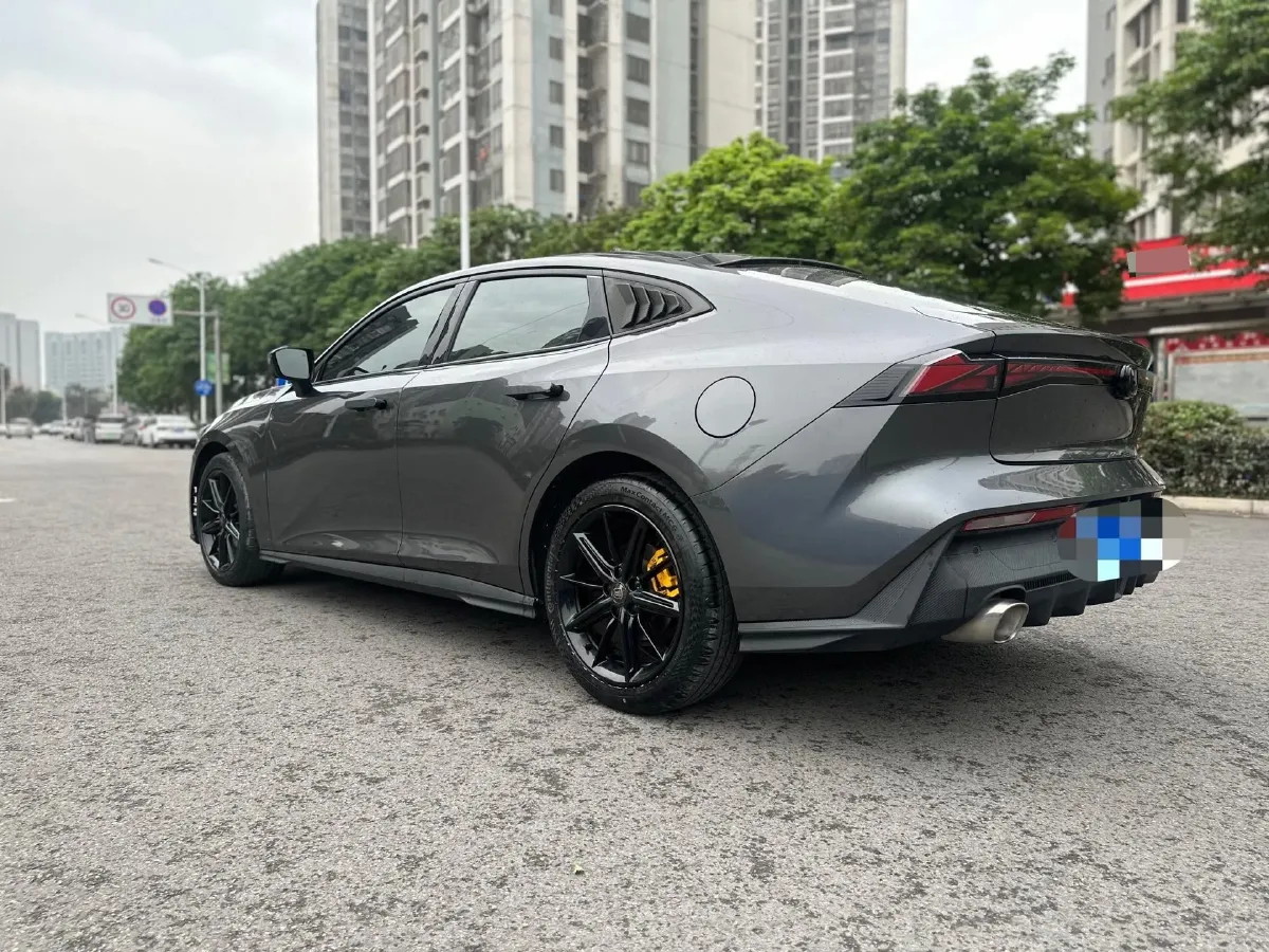 2022 ChangAn UNI-V 1.5T 188HP L4 7DCT,autocango,china used car exporter,china ev exporter,chinese used car exporter,chinese used ev exporter