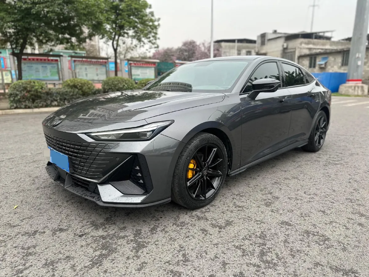 2022 ChangAn UNI-V 1.5T 188HP L4 7DCT,autocango,china used car exporter,china ev exporter,chinese used car exporter,chinese used ev exporter