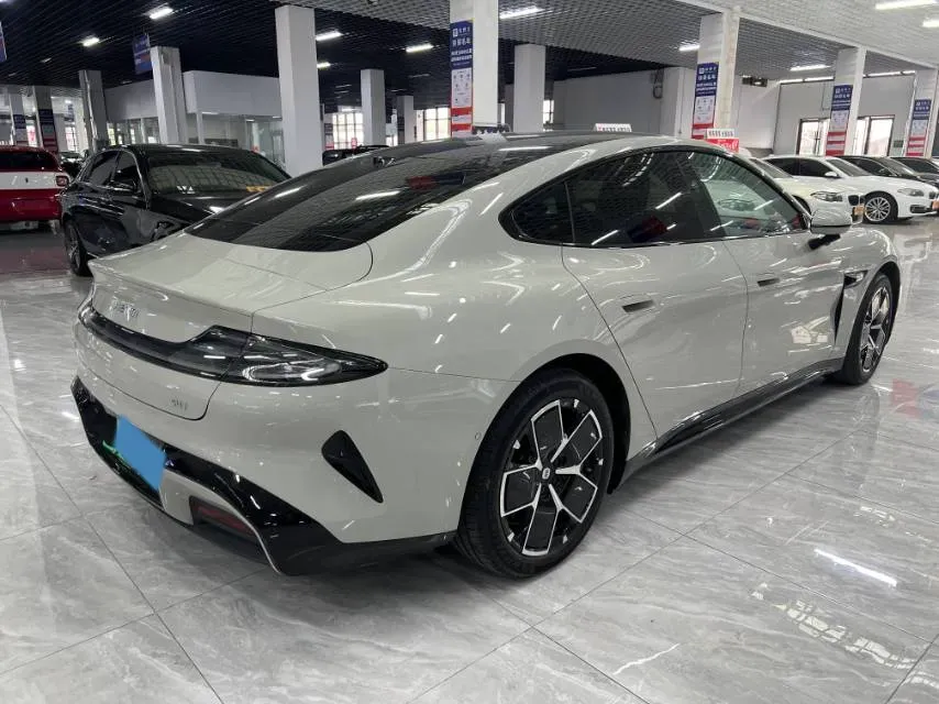 2024 MI SU7 BEV 73.6KWH,autocango,china used car exporter,china ev exporter,chinese used car exporter,chinese used ev exporter