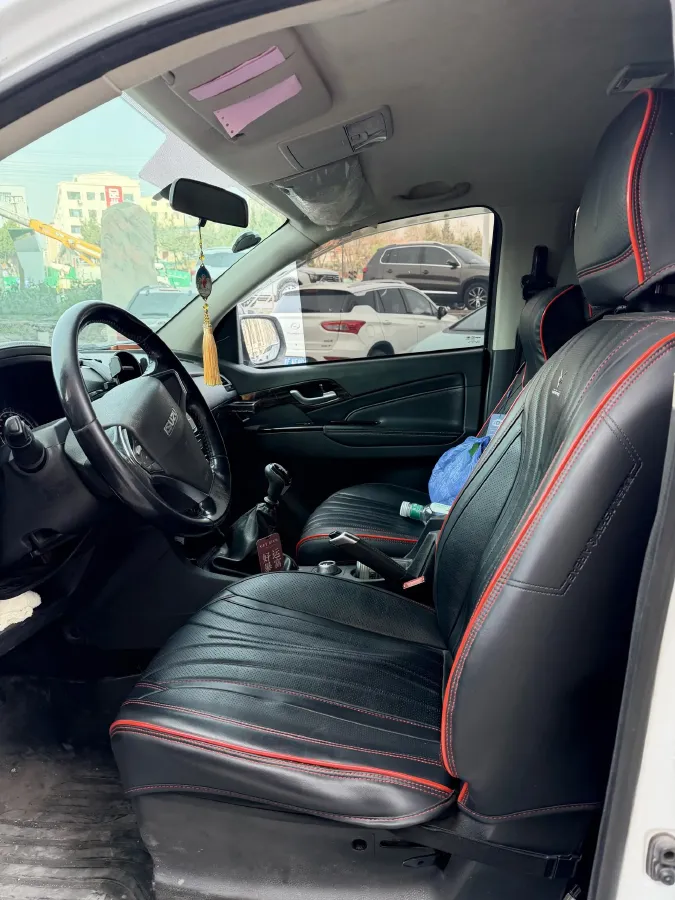 2020 Isuzu LingTuo 2.5T 150HP L4 6MT,autocango,china used car exporter,china ev exporter,chinese used car exporter,chinese used ev exporter