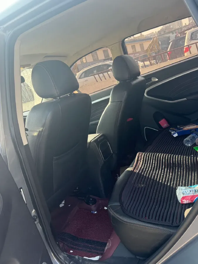 2021 Yema BoJun 1.5L 112HP L4 CVT,autocango,china used car exporter,china ev exporter,chinese used car exporter,chinese used ev exporter