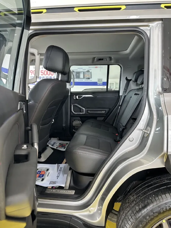 2023 Jetour Traveller 2.0T 254HP L4 7DCT,autocango,china used car exporter,china ev exporter,chinese used car exporter,chinese used ev exporter