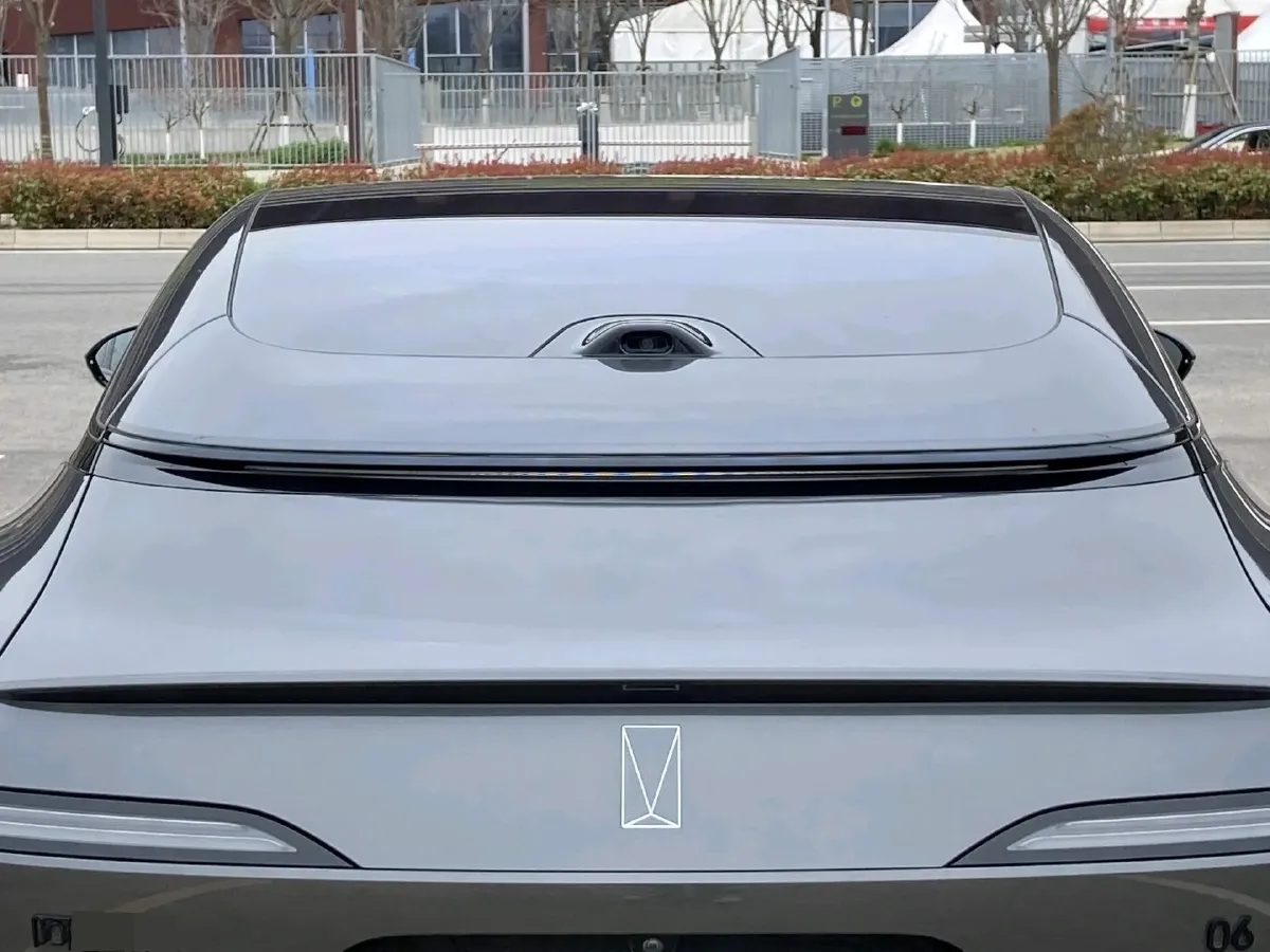 2025 Avatr 06 REEV 156HP REEV,autocango,china used car exporter,china ev exporter,chinese used car exporter,chinese used ev exporter