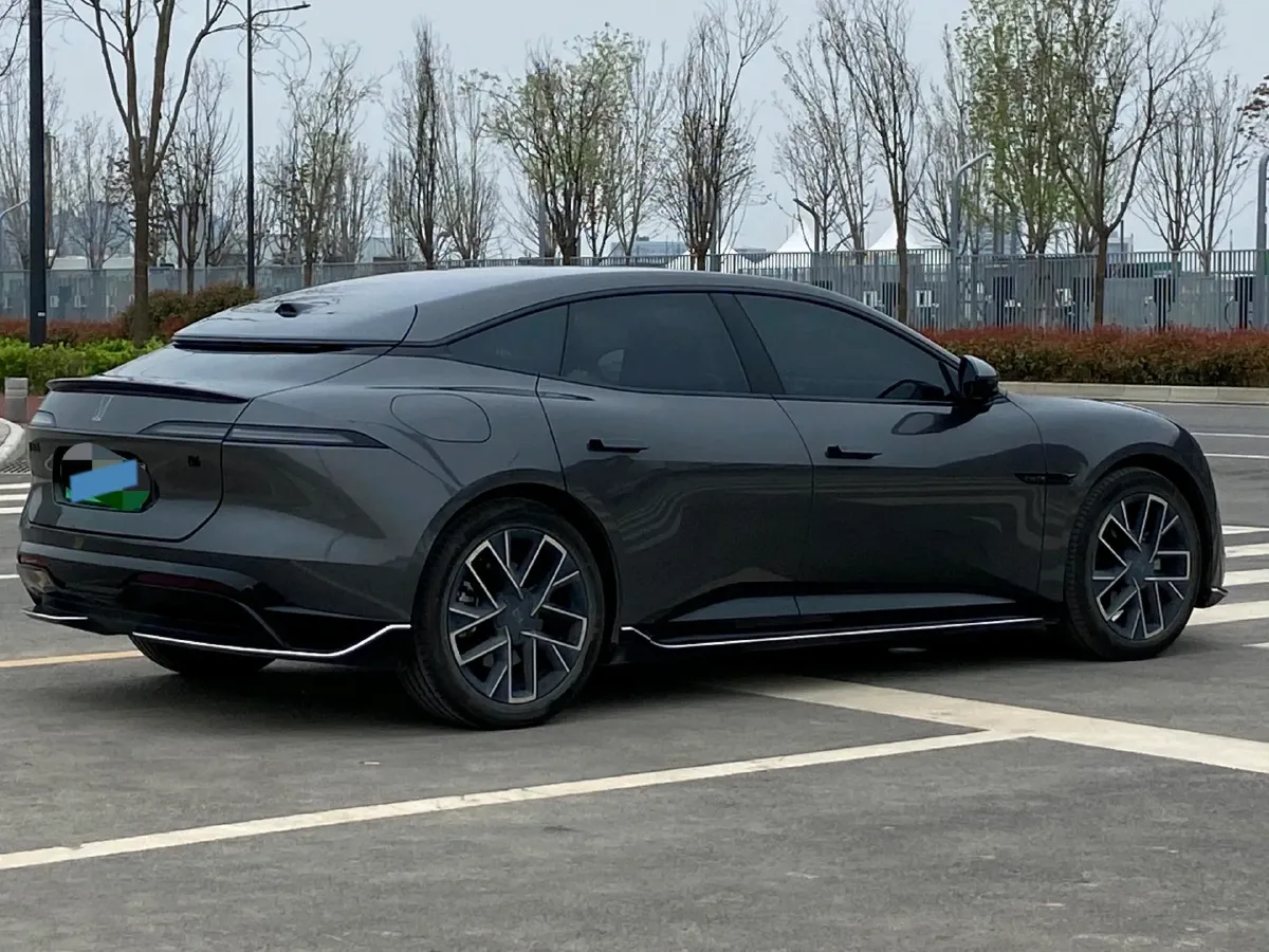 2025 Avatr 06 REEV 156HP REEV,autocango,china used car exporter,china ev exporter,chinese used car exporter,chinese used ev exporter