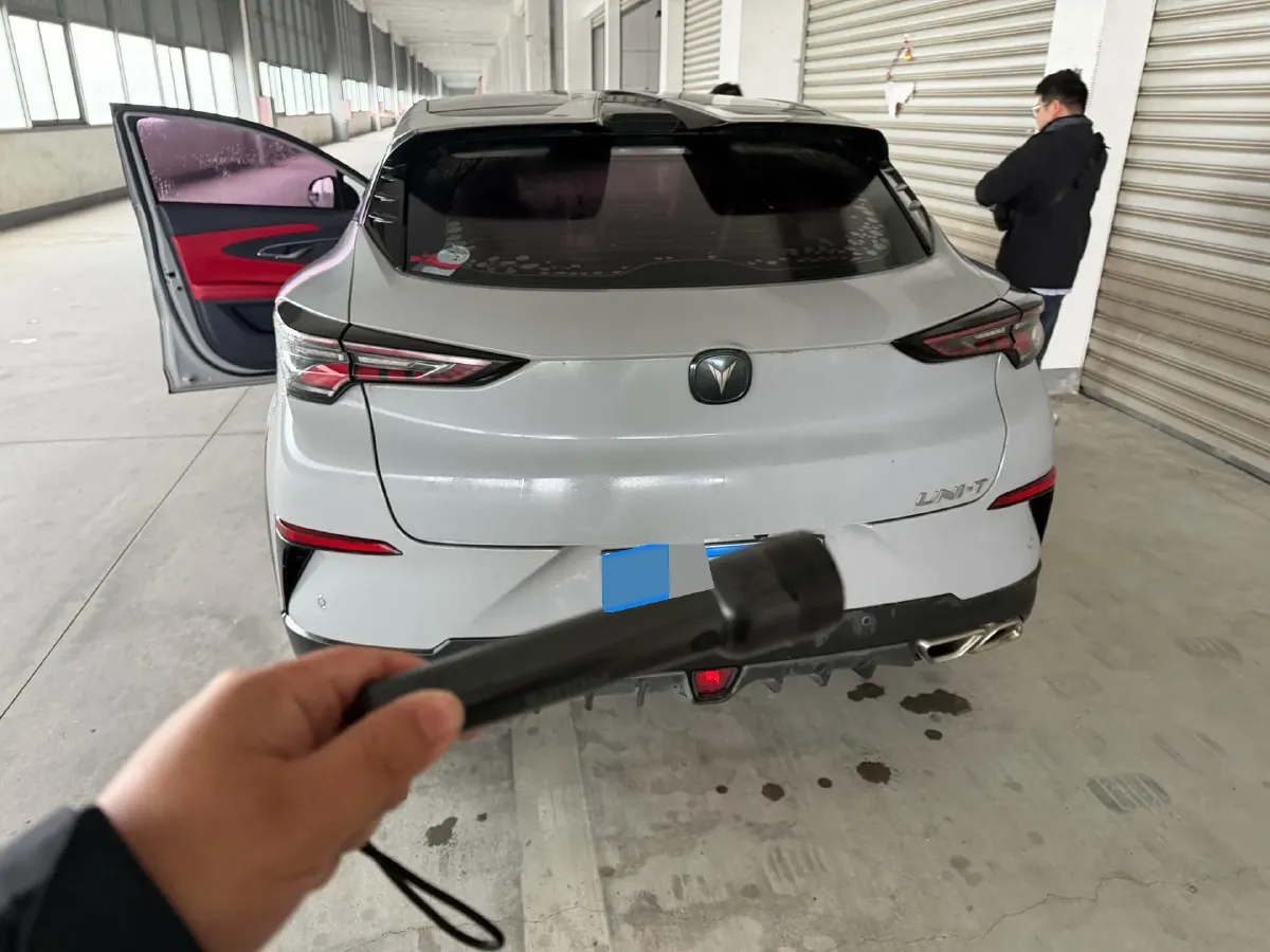 2020 ChangAn UNI-T 1.5T 180HP L4 7DCT,autocango,china used car exporter,china ev exporter,chinese used car exporter,chinese used ev exporter