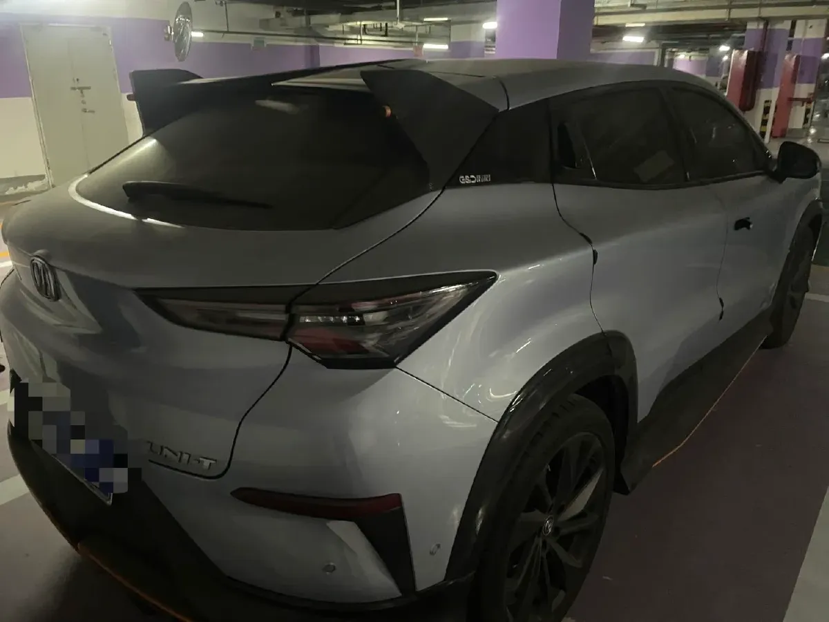 2021 ChangAn UNI-T 1.5T 180HP L4 7DCT,autocango,china used car exporter,china ev exporter,chinese used car exporter,chinese used ev exporter