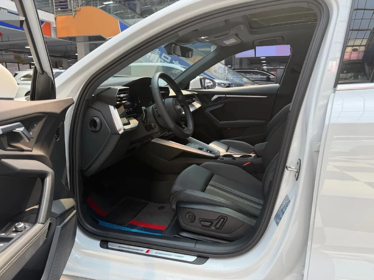 2023 Audi A3 1.4T 150HP L4 7DCT,autocango,china used car exporter,china ev exporter,chinese used car exporter,chinese used ev exporter