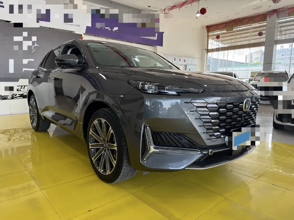 2021 ChangAn UNI-K 2.0T 233HP L4 8AT,autocango,china used car exporter,china ev exporter,chinese used car exporter,chinese used ev exporter