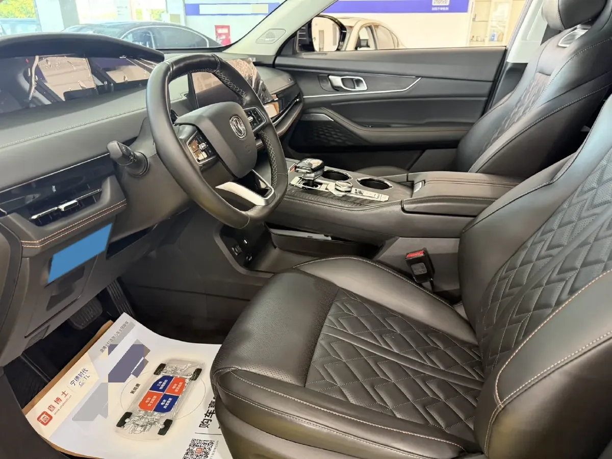 2021 ChangAn UNI-K 2.0T 233HP L4 8AT,autocango,china used car exporter,china ev exporter,chinese used car exporter,chinese used ev exporter