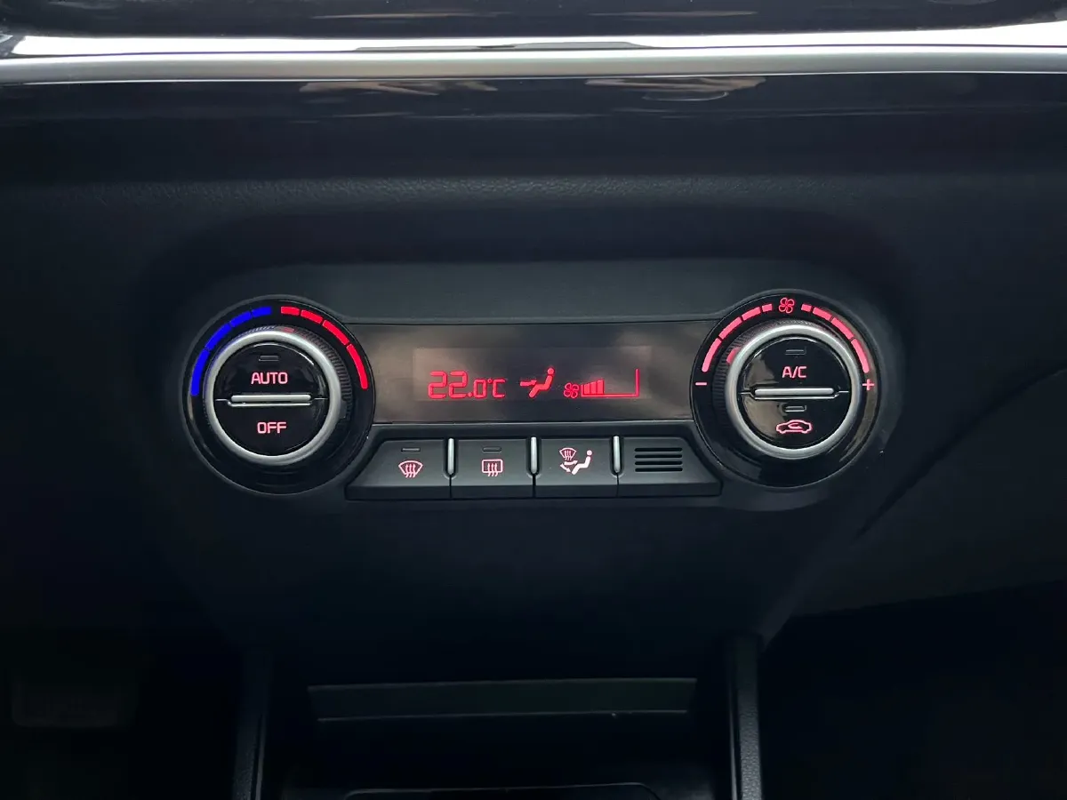 2021 Kia KX1 1.4L 100HP L4 CVT,autocango,china used car exporter,china ev exporter,chinese used car exporter,chinese used ev exporter