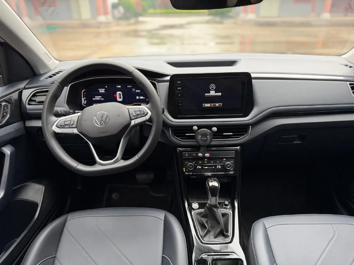 2025 Volkswagen Tharu 1.5T 160HP L4 7DCT,autocango,china used car exporter,china ev exporter,chinese used car exporter,chinese used ev exporter