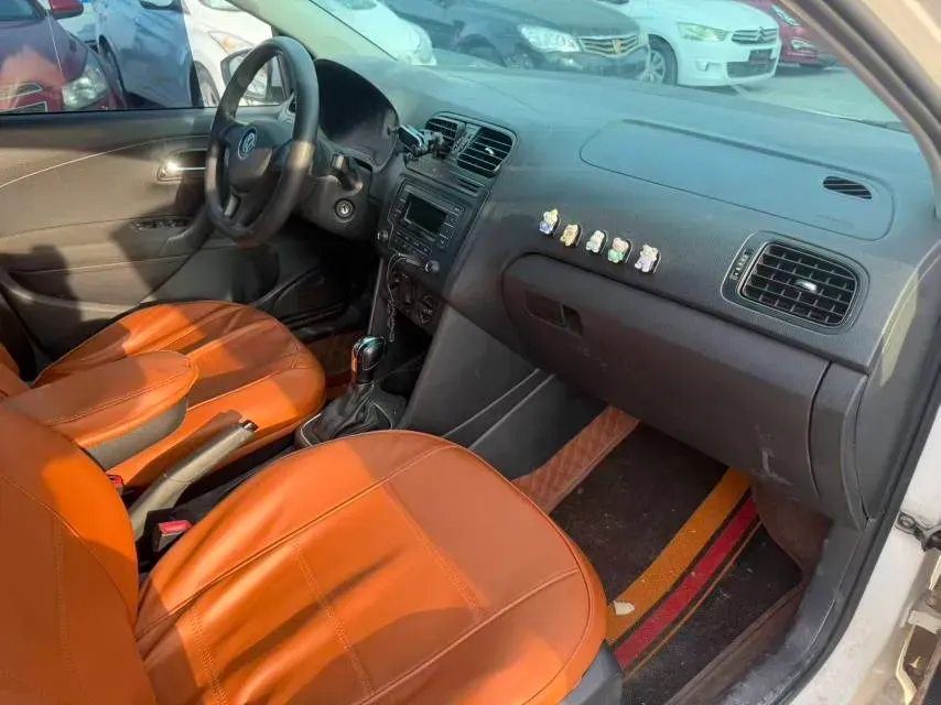 2016 Volkswagen Polo 1.4L 90HP L4 6AT,autocango,china used car exporter,china ev exporter,chinese used car exporter,chinese used ev exporter