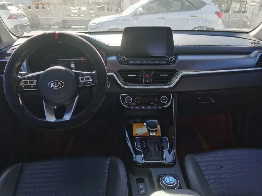 2018 Kia Sportage R 2.0L 160HP L4 6AT,autocango,china used car exporter,china ev exporter,chinese used car exporter,chinese used ev exporter