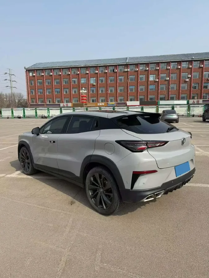 2020 ChangAn UNI-T 1.5T 180HP L4 7DCT,autocango,china used car exporter,china ev exporter,chinese used car exporter,chinese used ev exporter