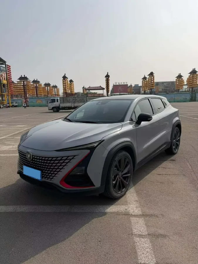 2020 ChangAn UNI-T 1.5T 180HP L4 7DCT,autocango,china used car exporter,china ev exporter,chinese used car exporter,chinese used ev exporter