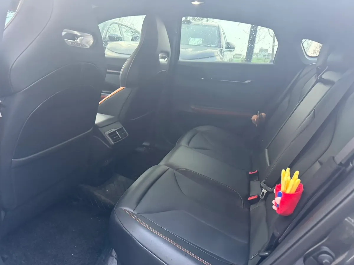 2025 ChangAn UNI-V 1.5T 192HP L4 7DCT,autocango,china used car exporter,china ev exporter,chinese used car exporter,chinese used ev exporter