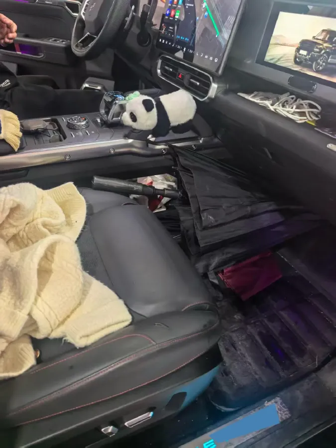 2023 Jetour Traveller 2.0T 254HP L4 8AT,autocango,china used car exporter,china ev exporter,chinese used car exporter,chinese used ev exporter