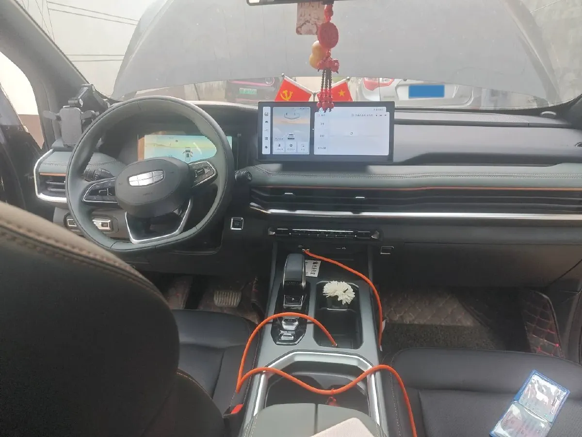 2023 Geely Okavango L 2.0T 218HP L4 7DCT,autocango,china used car exporter,china ev exporter,chinese used car exporter,chinese used ev exporter