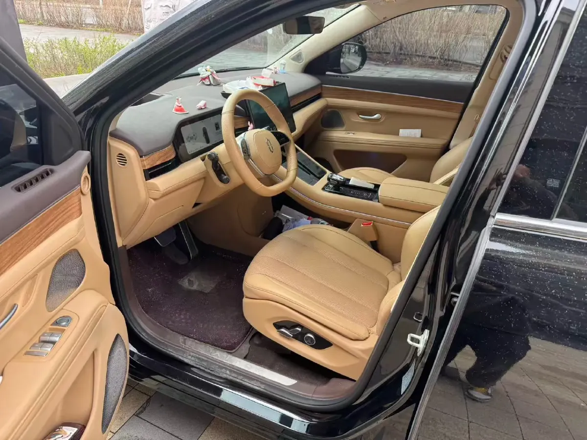 2024 AITO AITO M7 1.5T 152HP L4 REEV 40KWH,autocango,china used car exporter,china ev exporter,chinese used car exporter,chinese used ev exporter