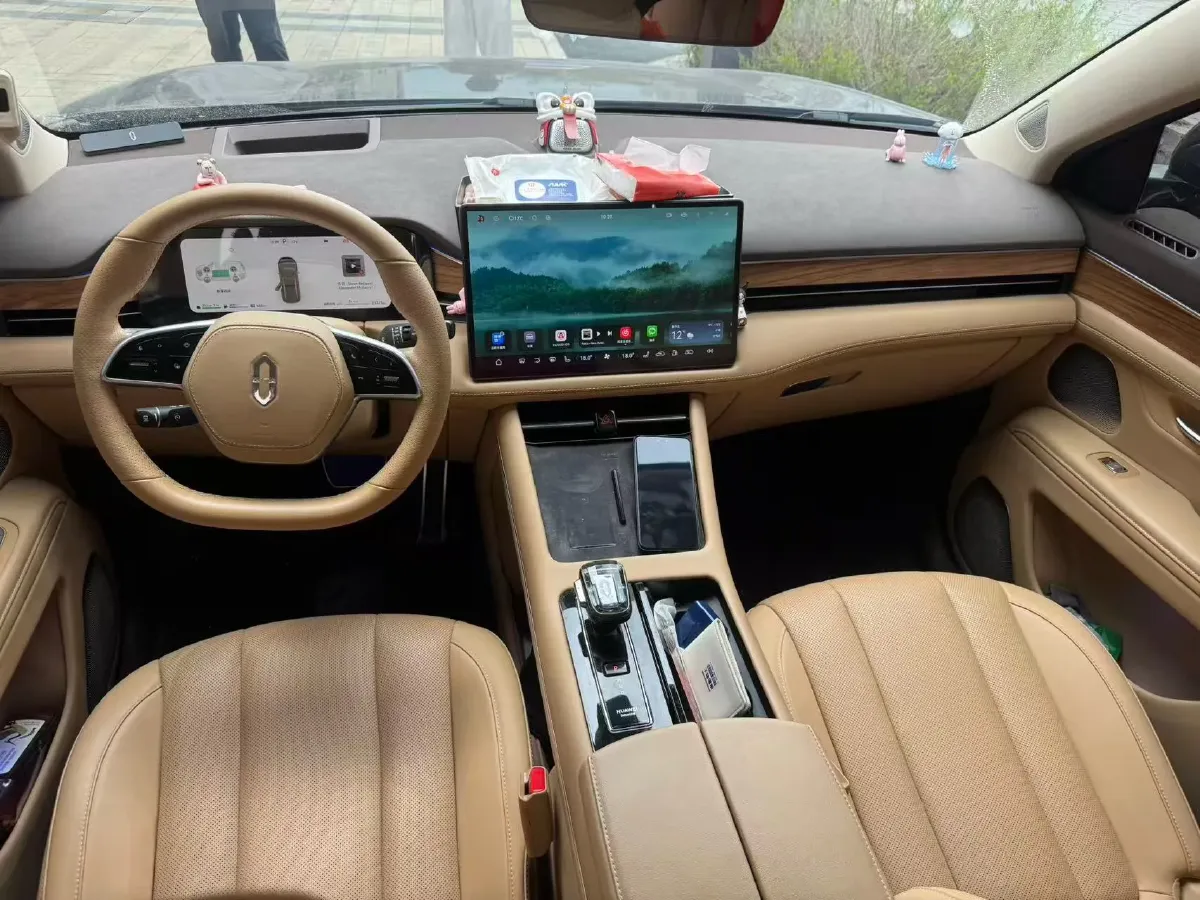 2024 AITO AITO M7 1.5T 152HP L4 REEV 40KWH,autocango,china used car exporter,china ev exporter,chinese used car exporter,chinese used ev exporter