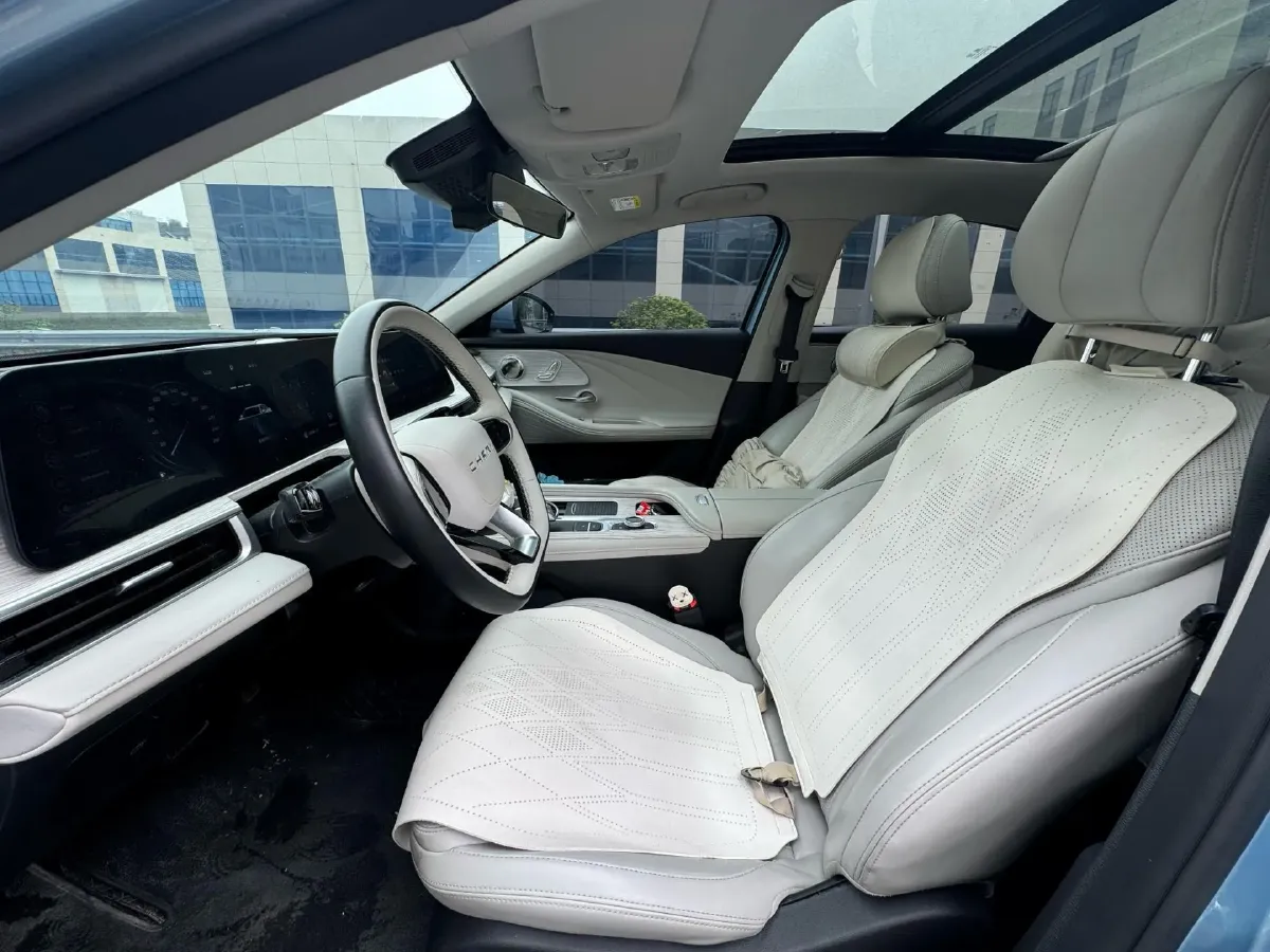 2024 Fulwin FulwinA8 1.5T 156HP L4 1DHT PHEV 18.3KWH,autocango,china used car exporter,china ev exporter,chinese used car exporter,chinese used ev exporter