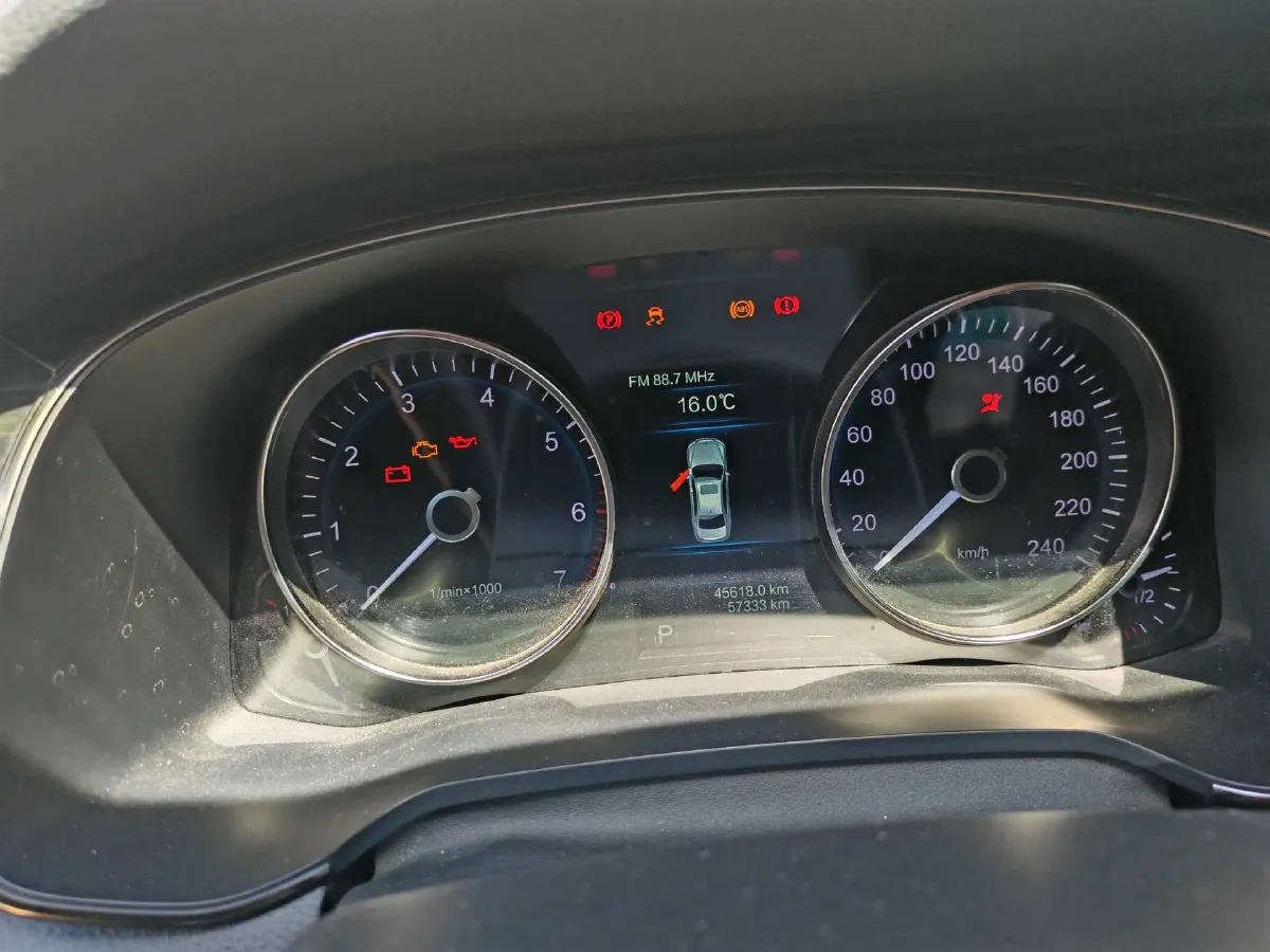 2019 HongQi H7 3.0L 231HP V6 7DCT,autocango,china used car exporter,china ev exporter,chinese used car exporter,chinese used ev exporter