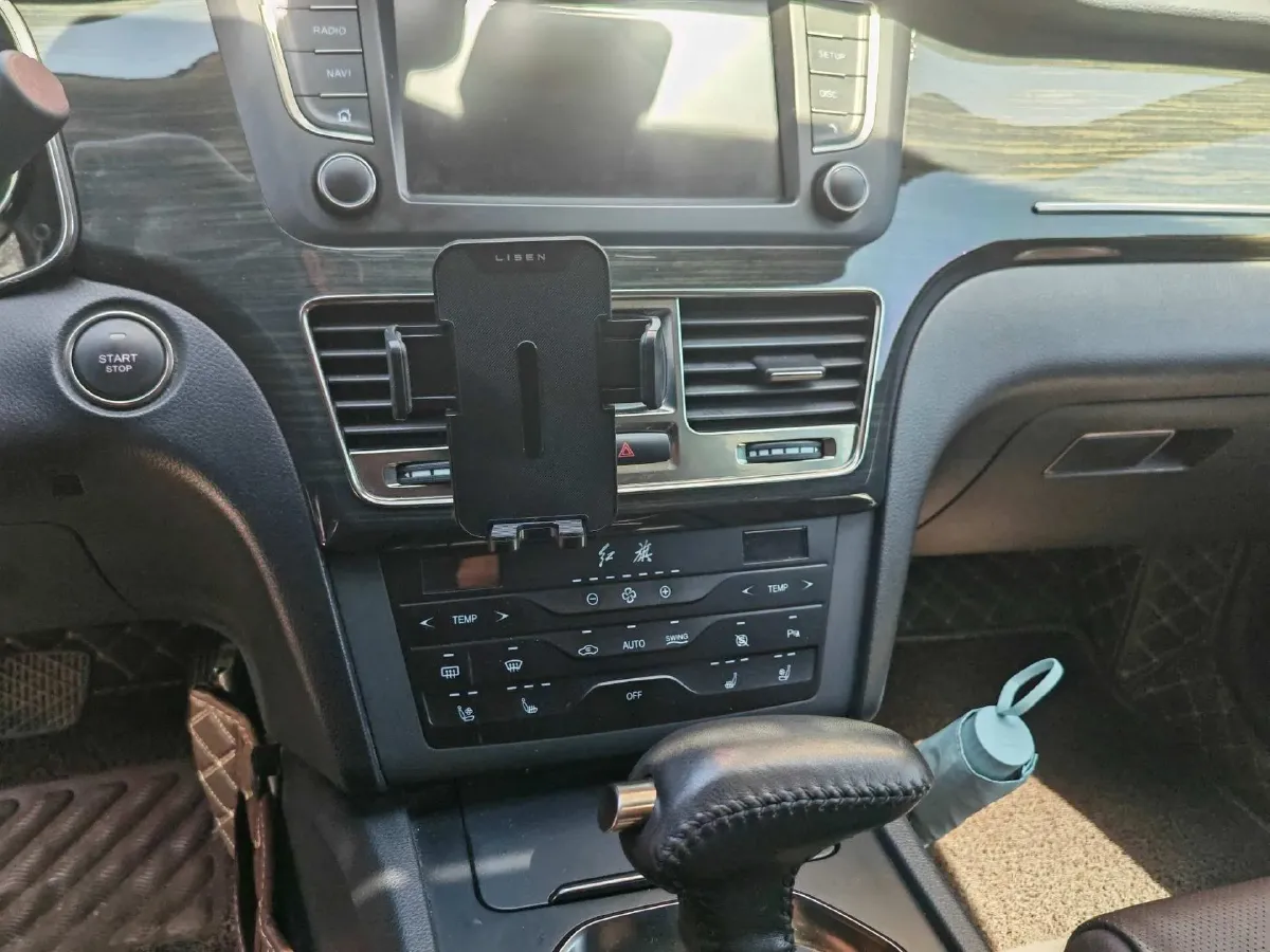 2019 HongQi H7 3.0L 231HP V6 7DCT,autocango,china used car exporter,china ev exporter,chinese used car exporter,chinese used ev exporter