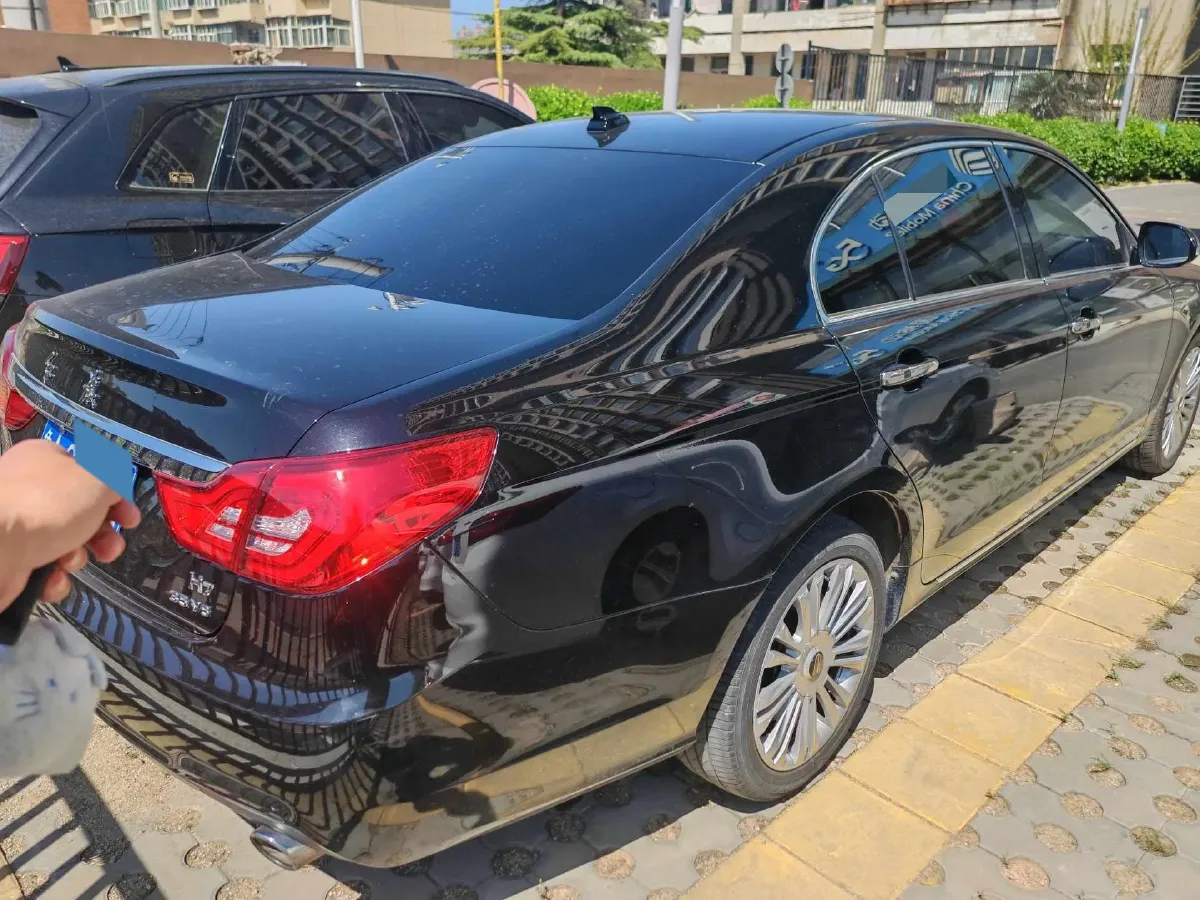 2019 HongQi H7 3.0L 231HP V6 7DCT,autocango,china used car exporter,china ev exporter,chinese used car exporter,chinese used ev exporter