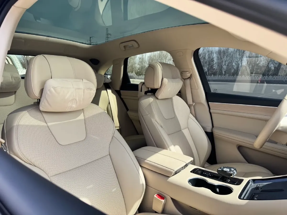 2024 HIMA AITO M5 1.5T 152HP L4 REEV 42KWH,autocango,china used car exporter,china ev exporter,chinese used car exporter,chinese used ev exporter