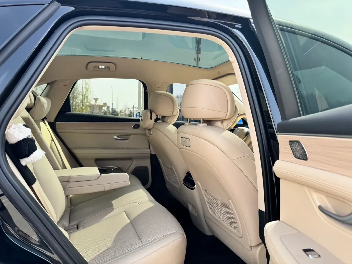 2024 HIMA AITO M5 1.5T 152HP L4 REEV 42KWH,autocango,china used car exporter,china ev exporter,chinese used car exporter,chinese used ev exporter