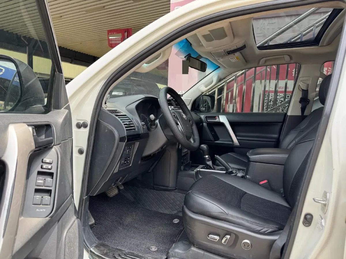 2019 Toyota Land Cruiser Prado 3.5L 280HP V6 6AT,autocango,china used car exporter,china ev exporter,chinese used car exporter,chinese used ev exporter