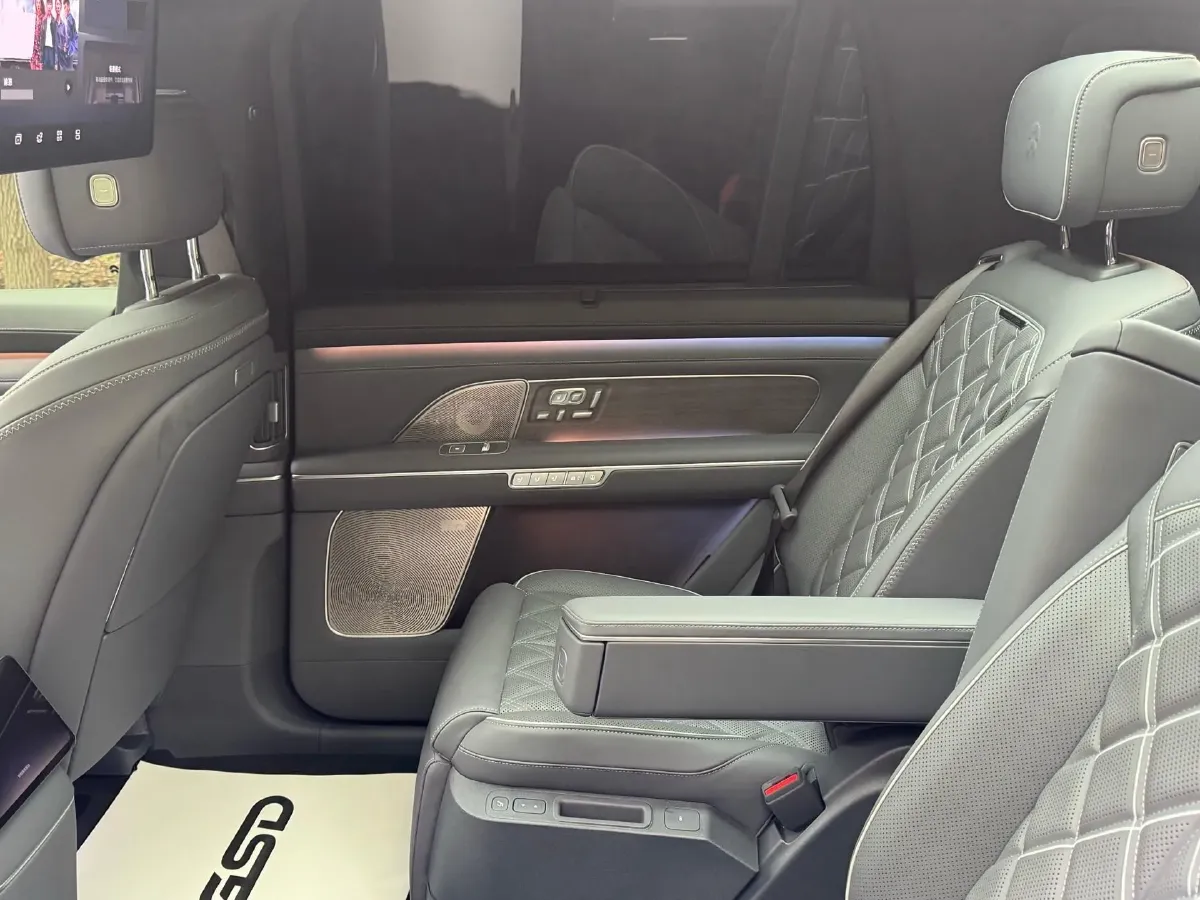 2026 NIO ES8 BEV,autocango,china used car exporter,china ev exporter,chinese used car exporter,chinese used ev exporter