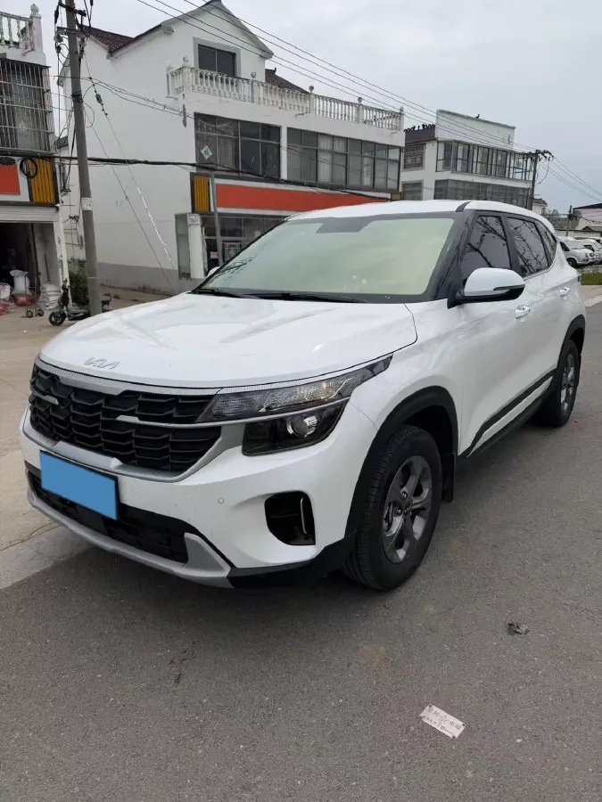 2023 Kia Seltos 1.5L 115HP L4 CVT,autocango,china used car exporter,china ev exporter,chinese used car exporter,chinese used ev exporter
