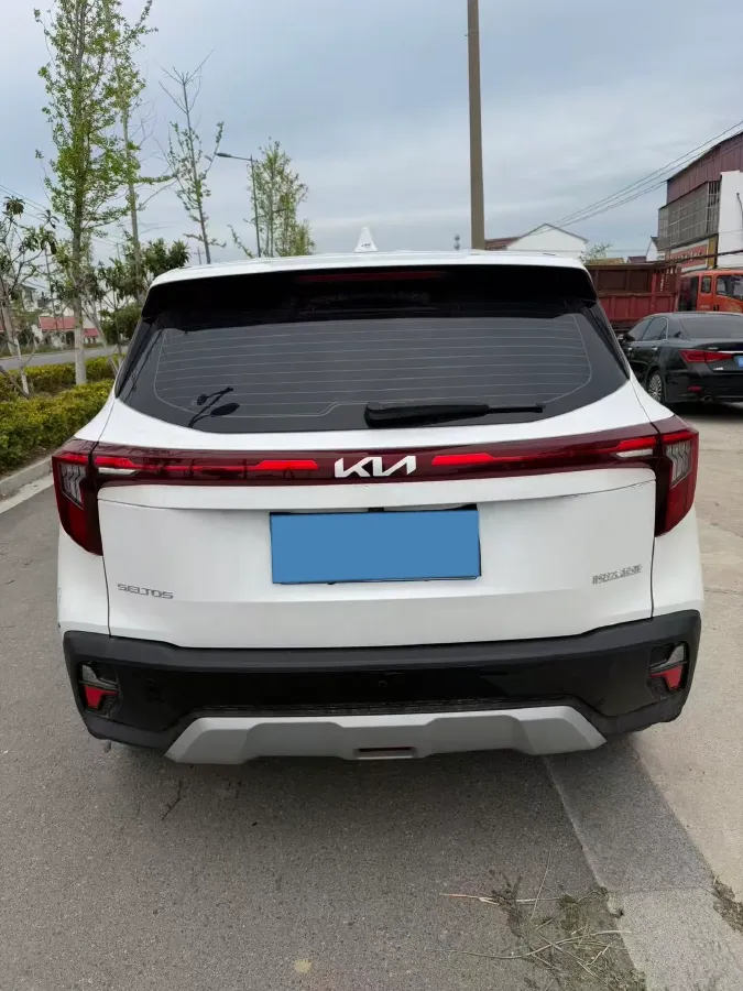 2023 Kia Seltos 1.5L 115HP L4 CVT,autocango,china used car exporter,china ev exporter,chinese used car exporter,chinese used ev exporter