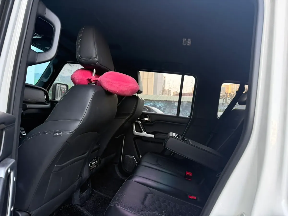 2024 212 212 T01 2.0T 252HP L4 8AT,autocango,china used car exporter,china ev exporter,chinese used car exporter,chinese used ev exporter