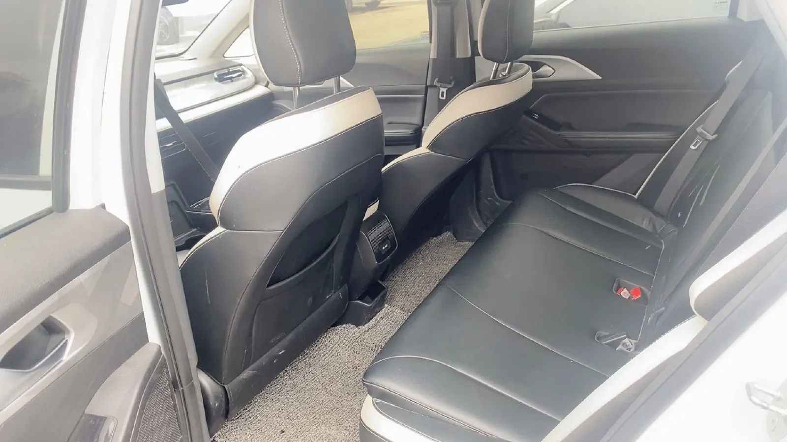 2022 Geometry E BEV 33.5KWH,autocango,china used car exporter,china ev exporter,chinese used car exporter,chinese used ev exporter