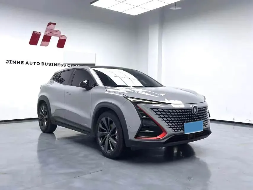 2020 ChangAn UNI-T 1.5T 180HP L4 7DCT,autocango,china used car exporter,china ev exporter,chinese used car exporter,chinese used ev exporter