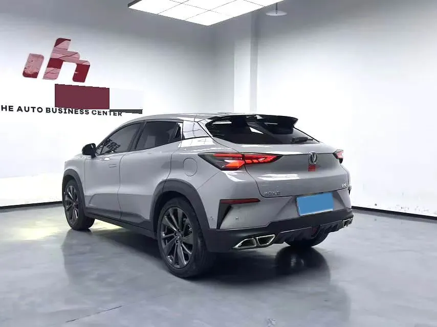 2020 ChangAn UNI-T 1.5T 180HP L4 7DCT,autocango,china used car exporter,china ev exporter,chinese used car exporter,chinese used ev exporter