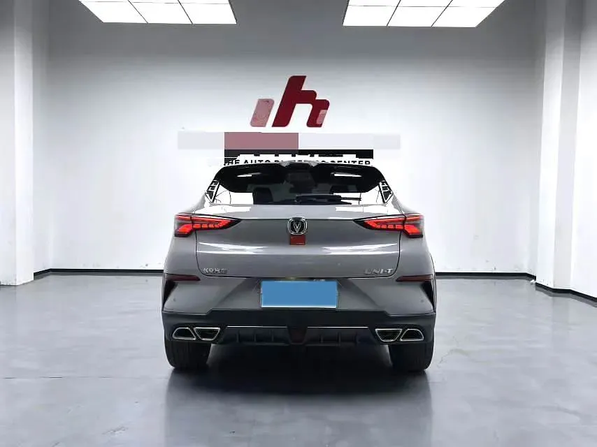 2020 ChangAn UNI-T 1.5T 180HP L4 7DCT,autocango,china used car exporter,china ev exporter,chinese used car exporter,chinese used ev exporter